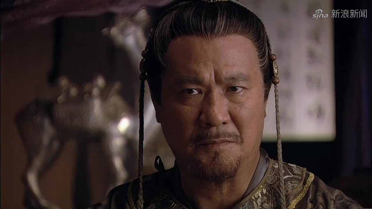 凰图腾:为了陷害彩蝶,风萤挑拨离间,丽妃对她产生了怒意