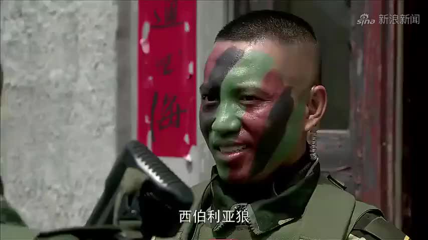 小庄接回曾经配枪,队友都有帮忙保养,小庄瞬间感觉拥有了全世界