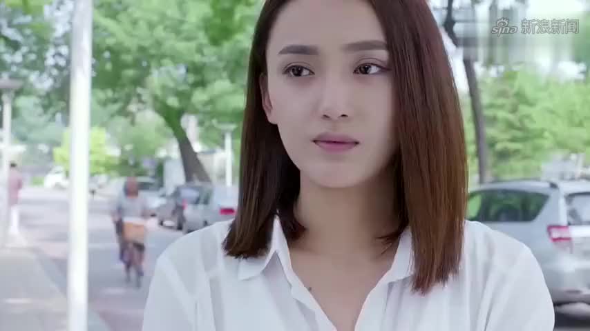 麻辣变形计小迪被毒蜘蛛咬伤,白鲨用嘴帮她吸出毒血,太感动了