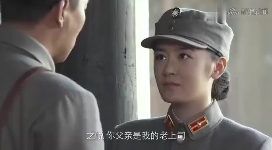 靳旅长训张抗朝三暮四,这时夏之悦来告别,旅长拦着张抗不让送