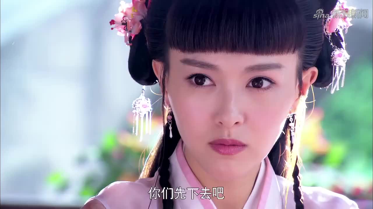 金玉良缘:雪儿要教麒麟弹琴,让她先焚炉香,结果弄的乌烟瘴气