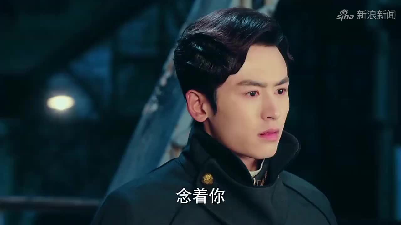 江天怀让江雪坐下来,他想让江雪和他说说谢思彬这个人