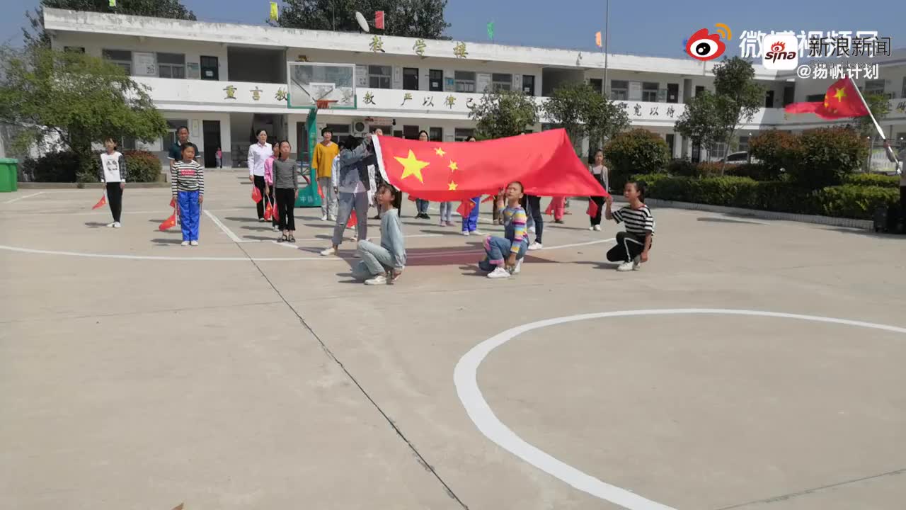 安徽省阜阳市颍州区袁集镇赵洼小学的孩子们嘹亮的歌声
