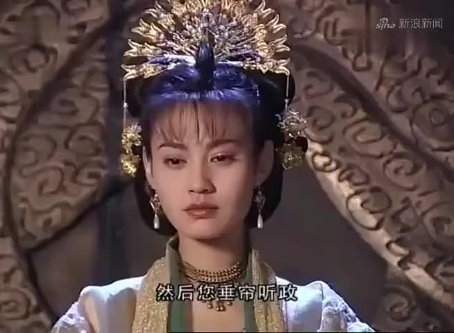 刘喜鄙视江玉燕不会武功,江玉燕使出移花接木,刘喜直接跪地求饶