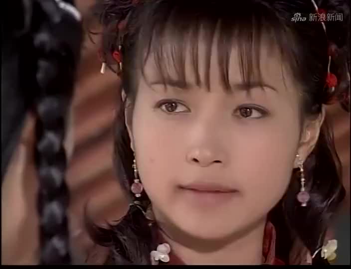 绝代双骄:黑蜘蛛和张菁追杀小鱼儿,赶紧躲进慕容九院子里