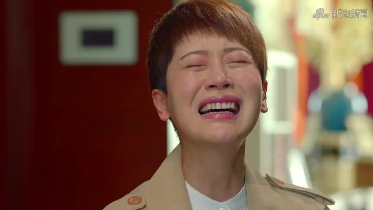 小别离:小宇好心哄弟弟,没想到后妈反应这么大,果然是两副面孔