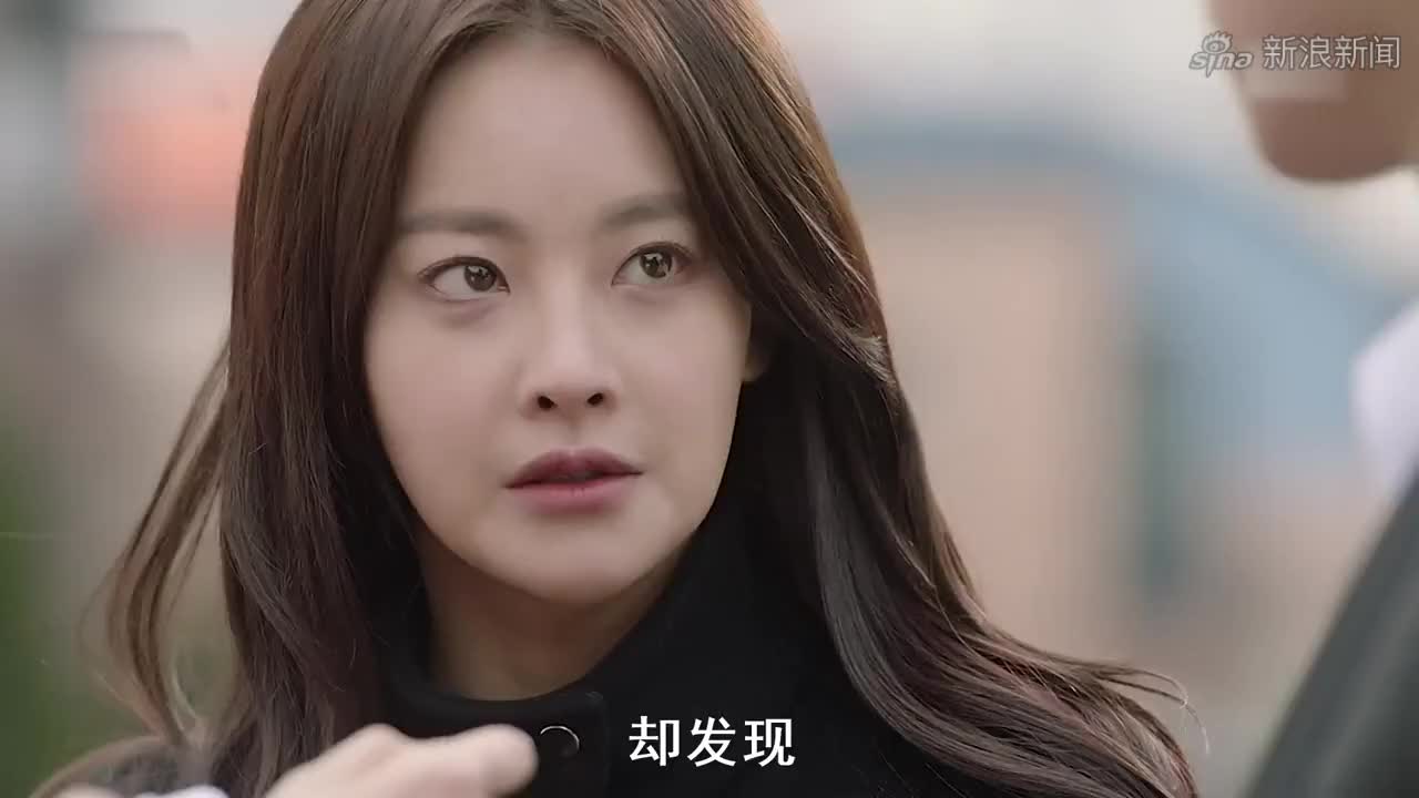 回来吧大叔:男子紧盯美女,结果遭到"致命打击"!