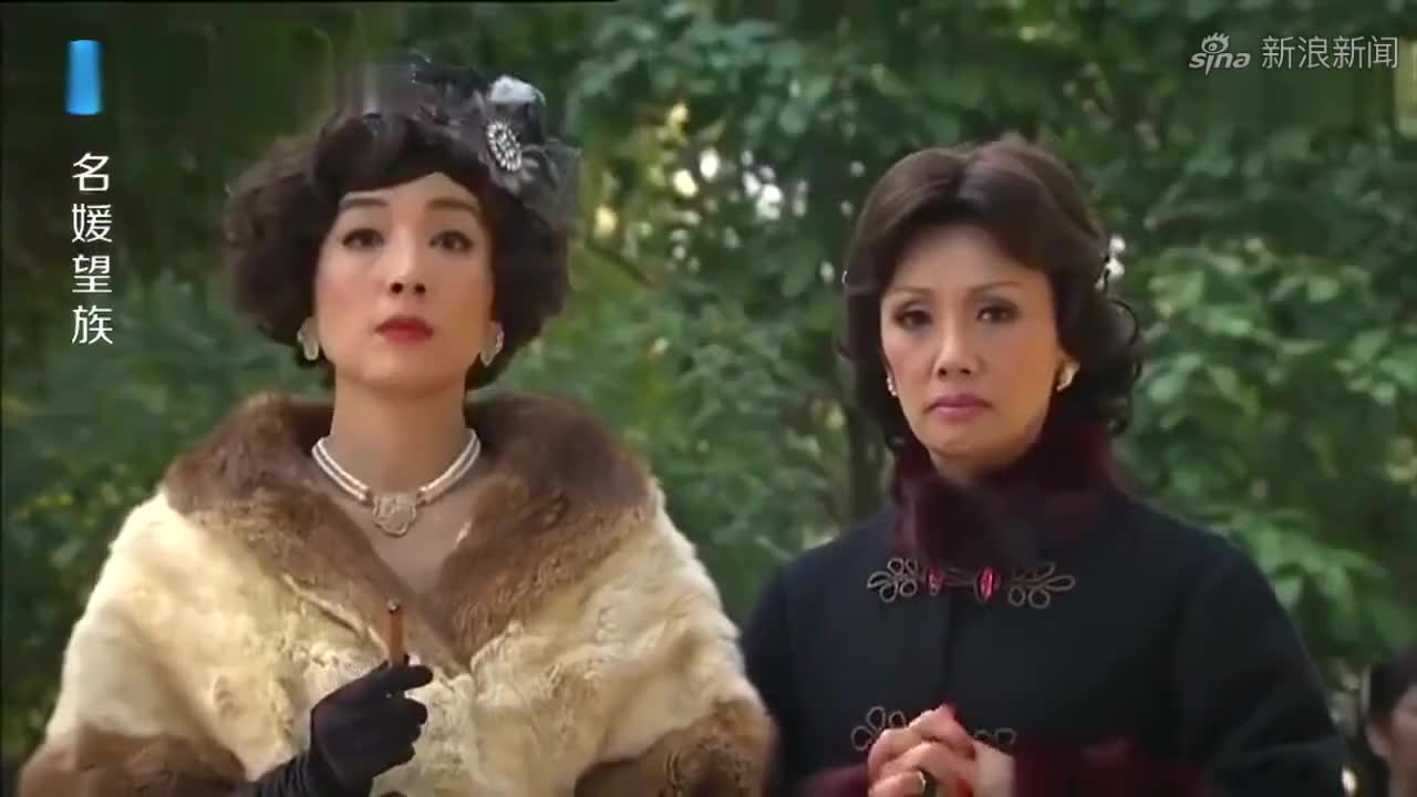 《名媛望族》赛凤凰来开导二太太,两姐妹的感情其实还挺好的