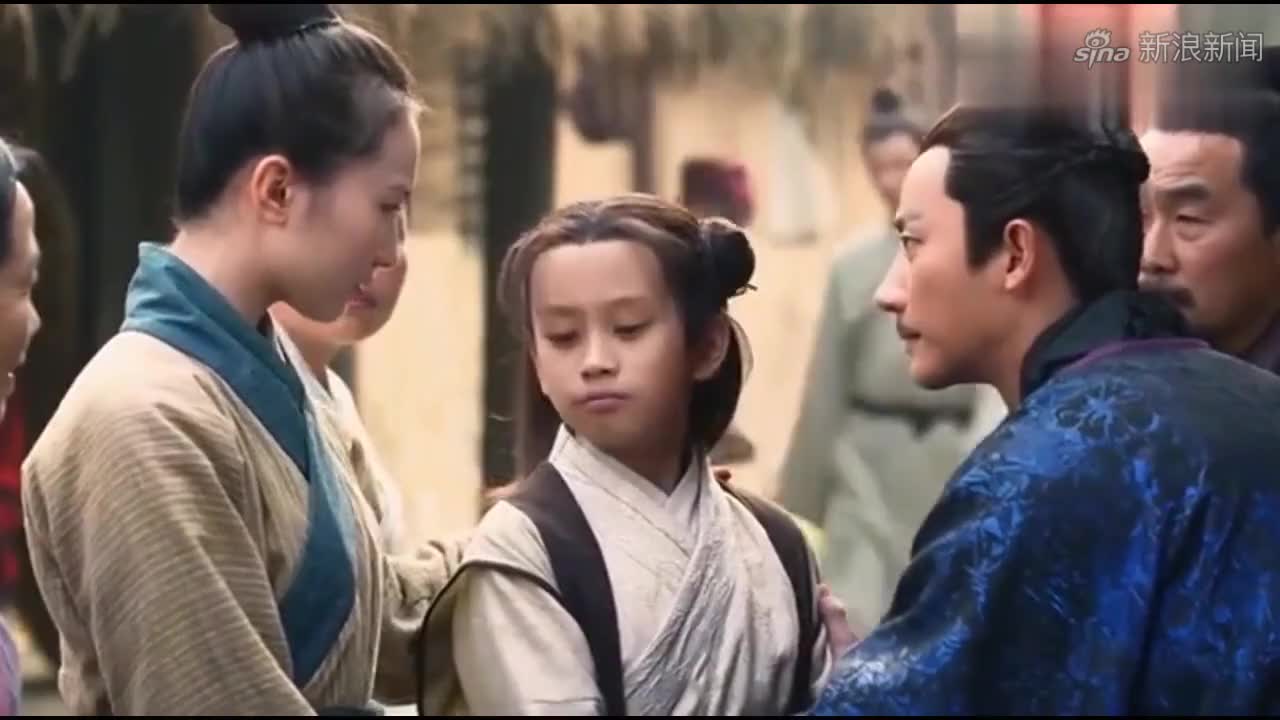 楚怀王有狐臭,秀女熏得不敢喘气,郑袖一闻竟情不能已,太拼了!