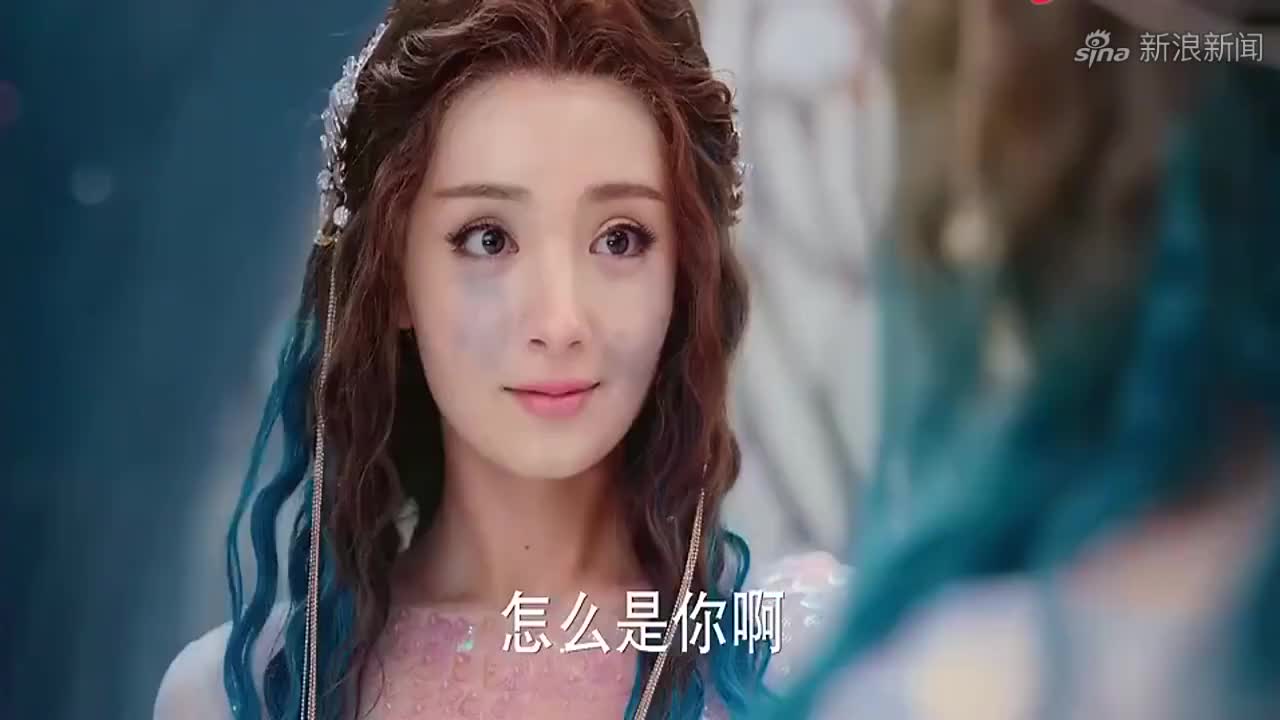 幻城:人鱼公主看到镜中的自己,吓得大叫,竟然出现了两个自己!