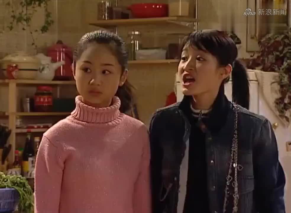 家有儿女爆笑片段:刘星和戴明明打架,全家都拦不住,笑喷了!