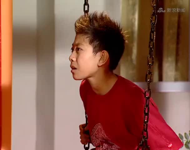 家有儿女:戴天高带着麦穗出去吃饭,明明打电话给小雪寻求帮助