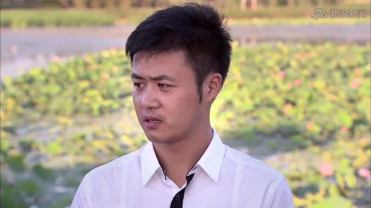 晓峰碰见小庄,得知自己有男友还有前妻,晓峰都蒙了