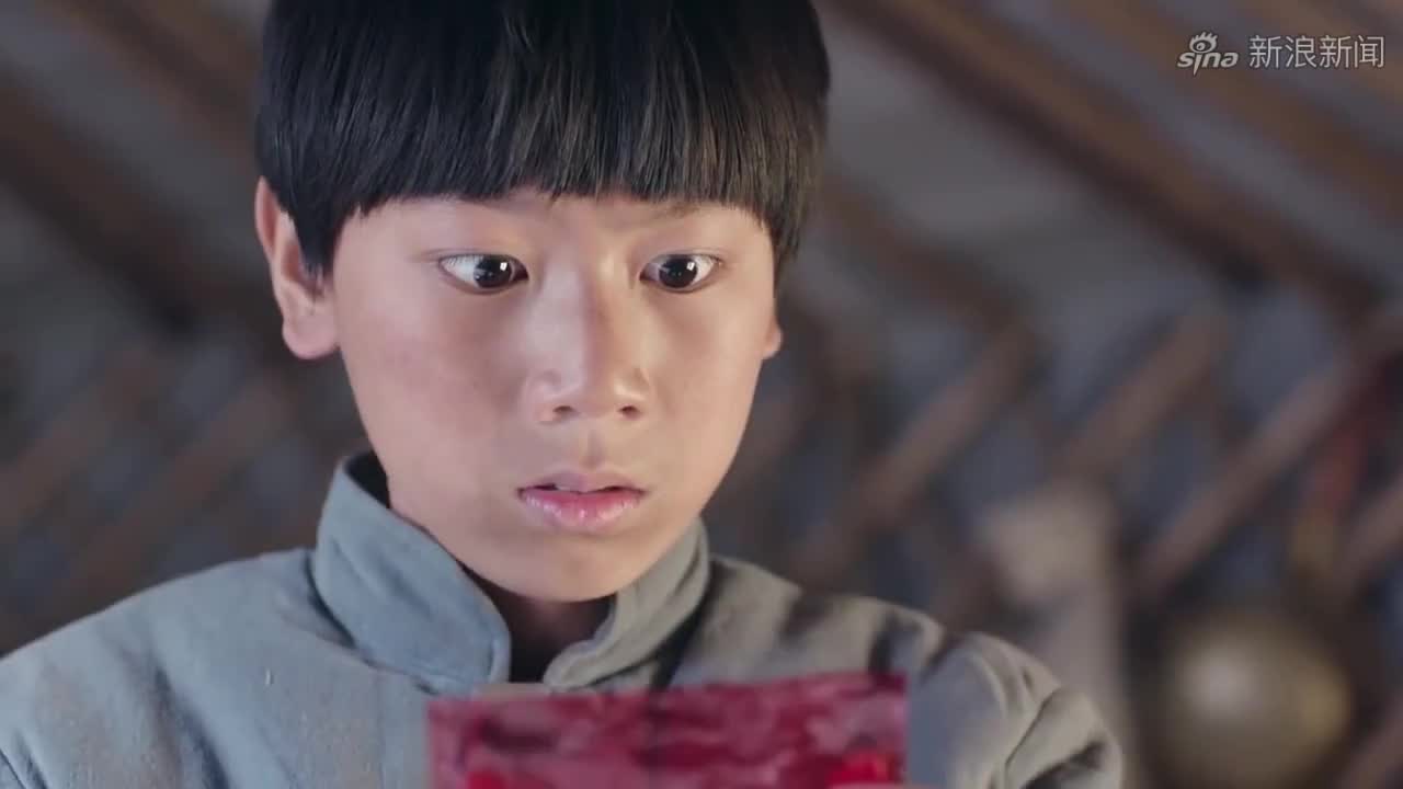 国家孩子:小忠想起宝力根伤心的大哭起来