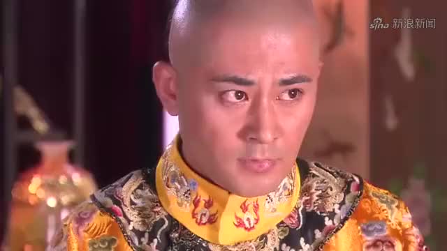 宫锁心玉:太子穿龙袍是大罪,宫女急中生智,救下太子