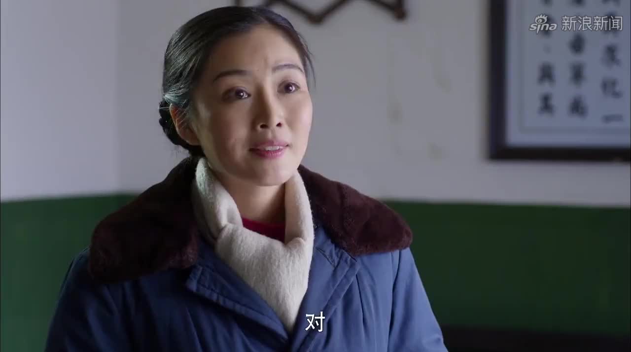 我的二哥二嫂:小伙来闹事,没想到美女一甩鞭子,就把他吓怂了
