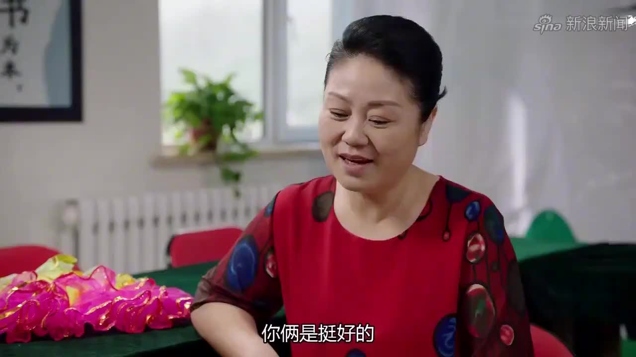 李静雯又回到了象牙山村,宋富贵很是开心