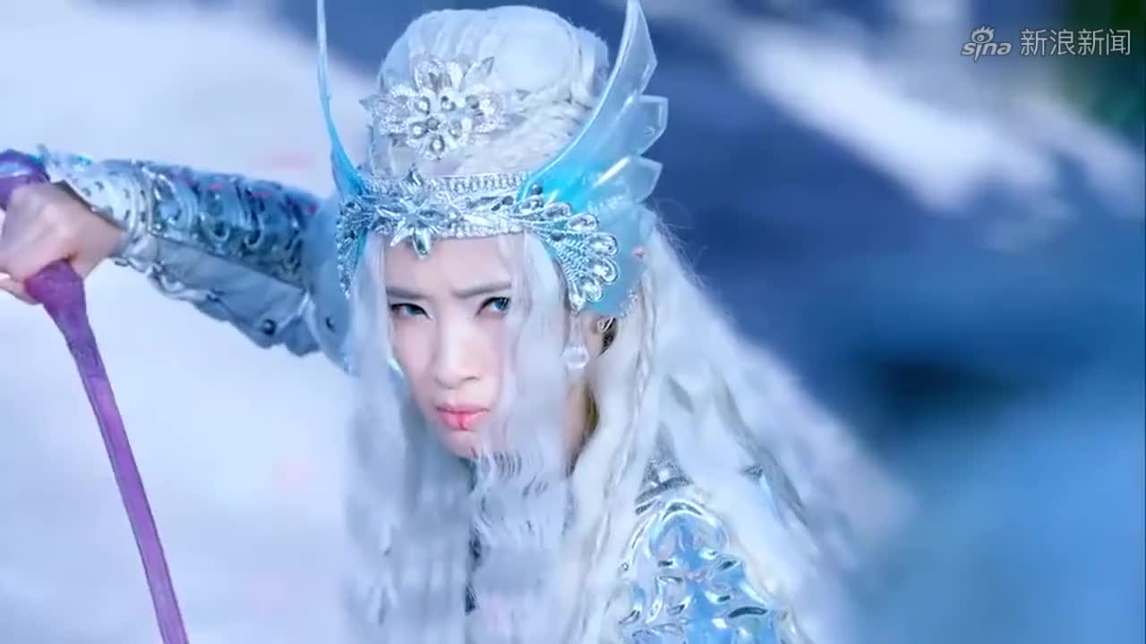 幻城:天空飞来箭雨,冰族士兵被吓懵,火族入侵,莲姬一脸惊恐!