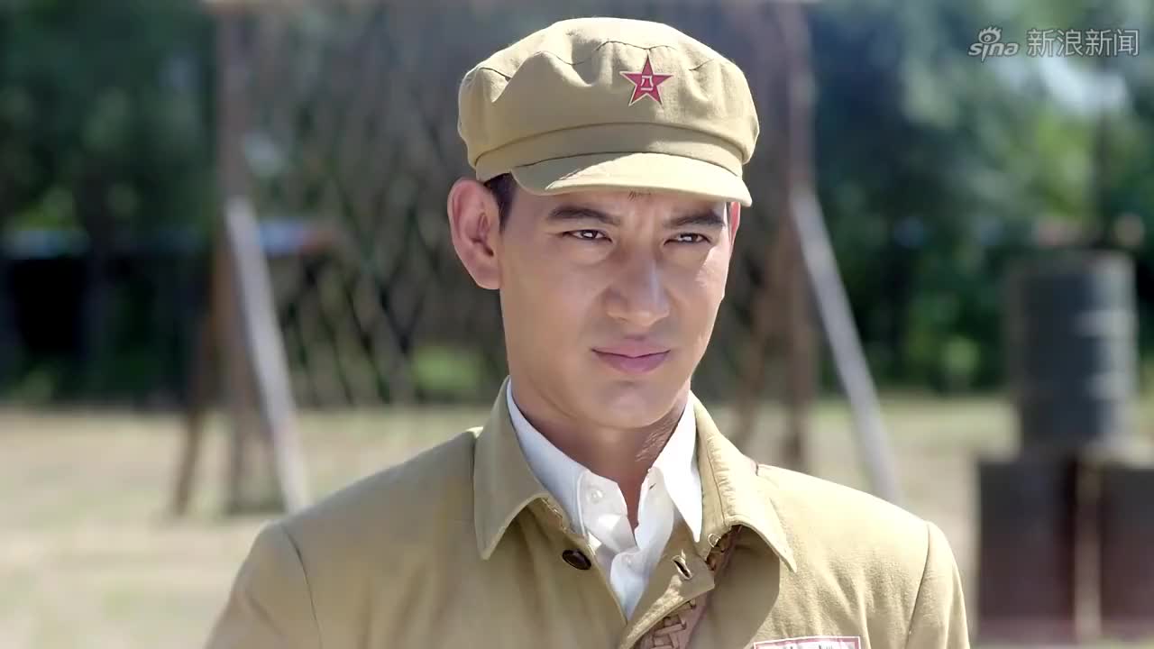 擒狼:黄一飞训练队员,老周一来,黄一飞就丢人了!