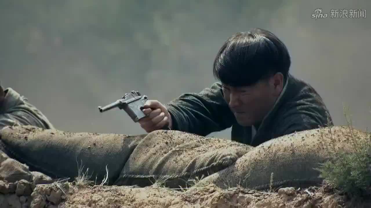 生死连:武十三触犯纪律,被罚写大字,丁医生亲自监督