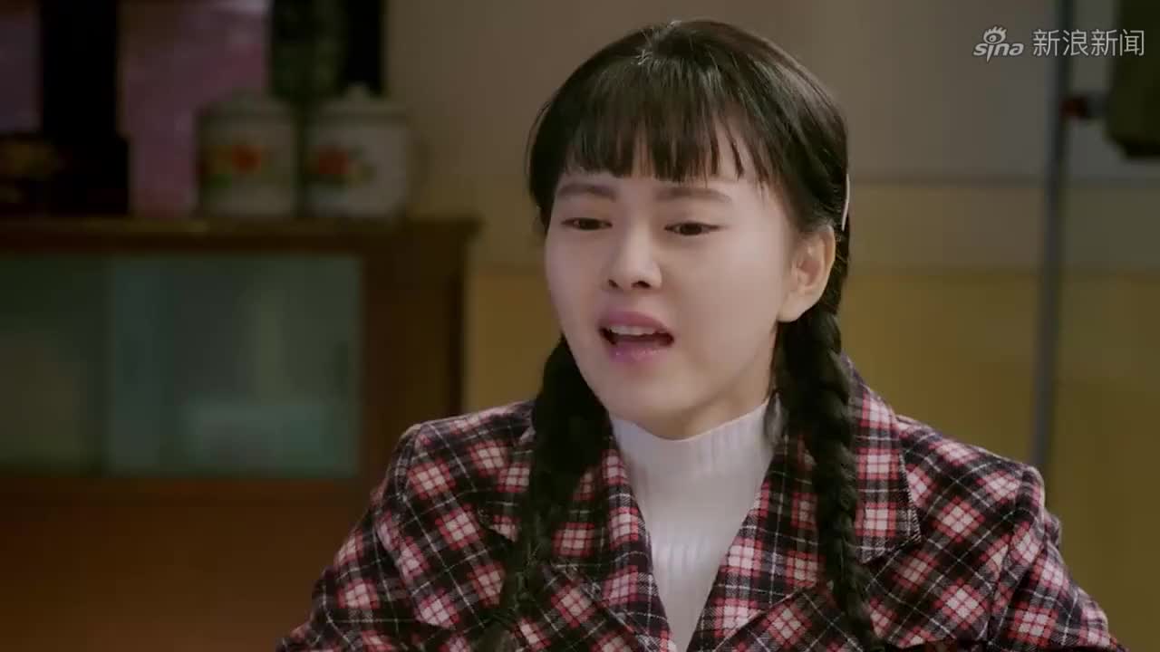 姥姥的饺子馆:弟弟方达调皮,把姐姐养的鱼烤来吃了,姐姐好生气