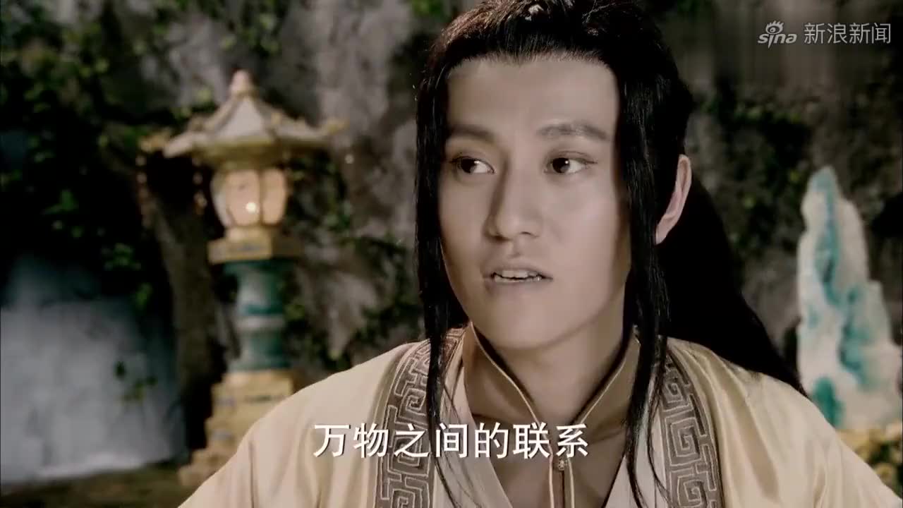 襄铃跟踪屠苏,陵越出手教训,怕她再次毒害屠苏