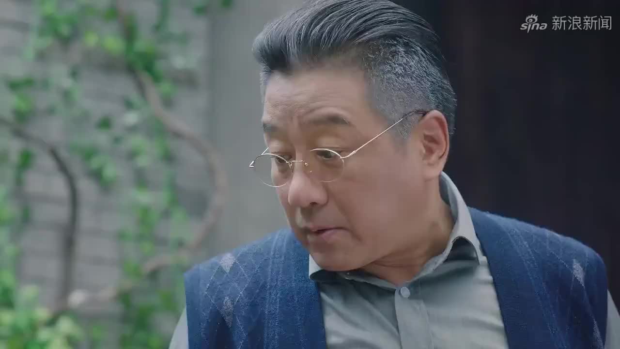 林云解决了公司的问题,陶然要给他介绍新人,关键是这人还没出生