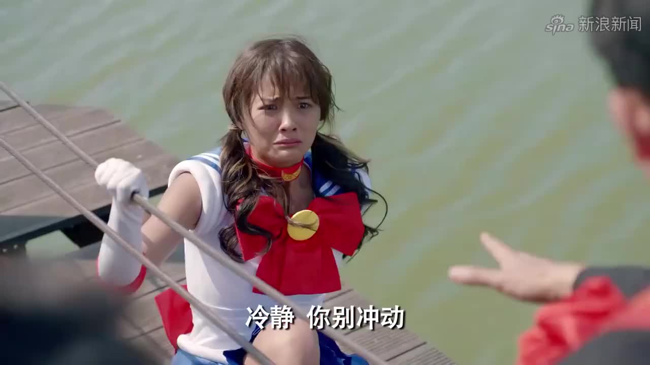 爱情公寓3:丽萨让曾小贤演讲,曾小贤:一失足成大瘸子