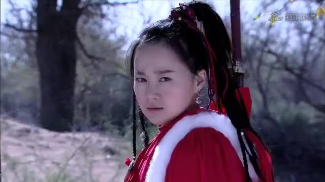 少林寺传奇藏经阁:两个黑衣人要杀少年,不料蒙面女侠竟杀死他们