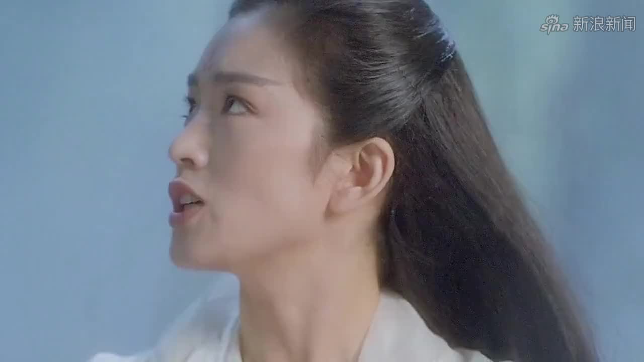 天山童姥与李秋水合力对付丁春秋,巩俐真是太美了!