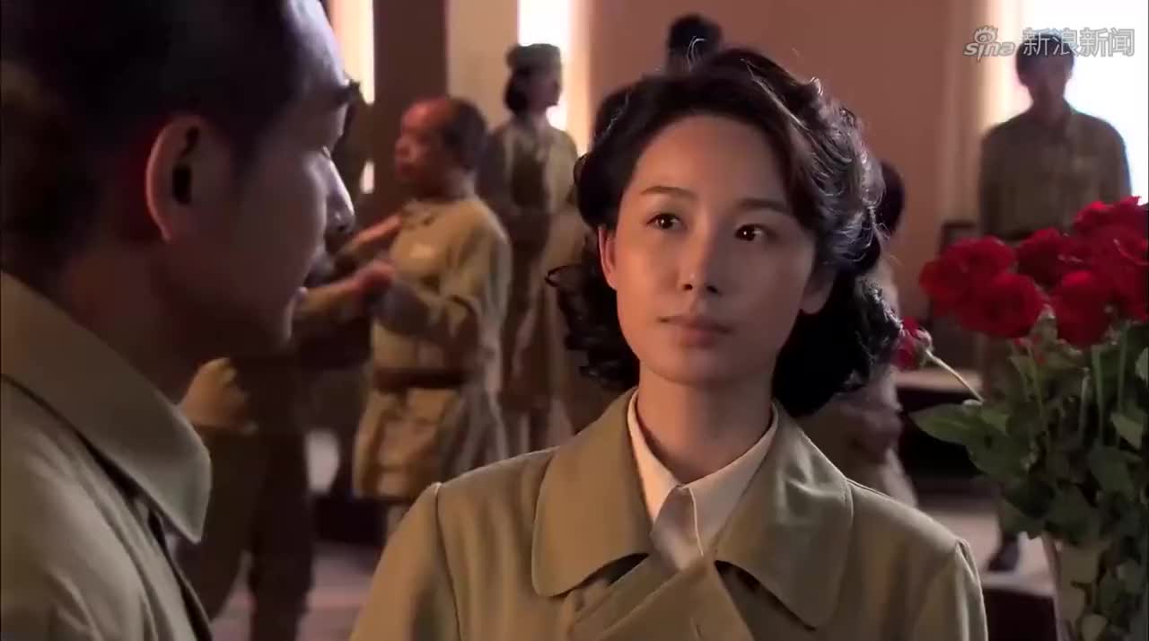 铁血红安:媒婆给首长介绍姑娘,不料首长喜欢媒婆,当场求婚!