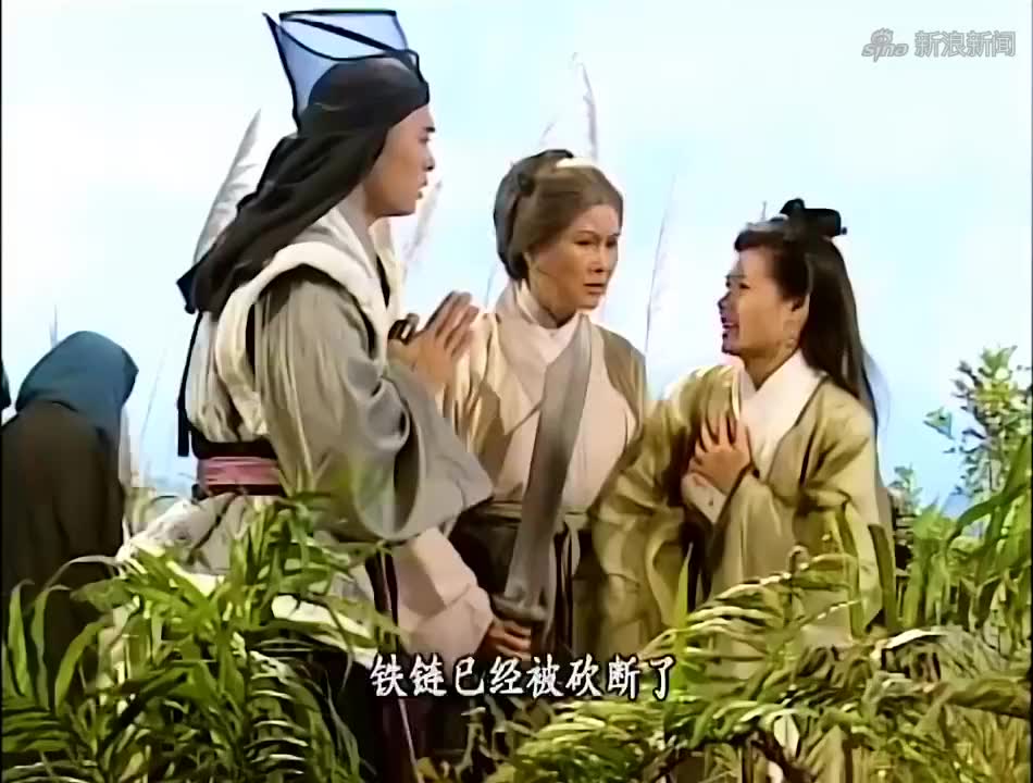 天山童姥跟李秋水打架,不料却被虚竹捡漏了,吸光俩人内力