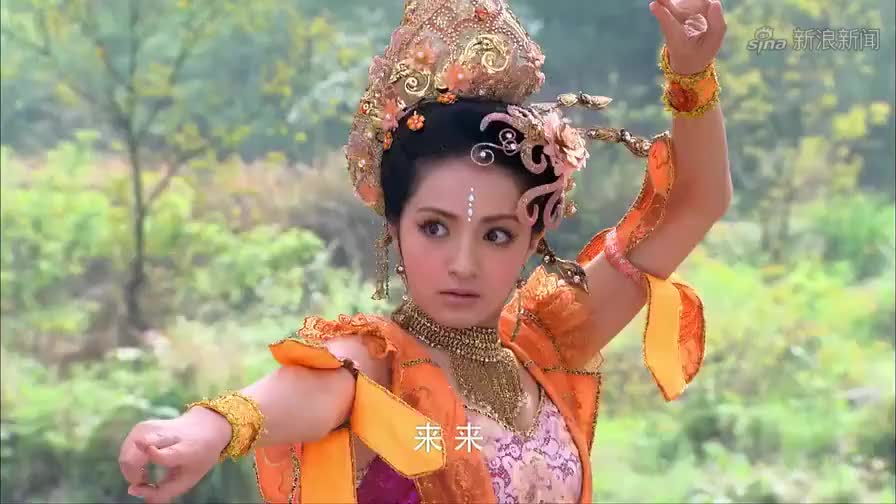 封神英雄榜:姜子牙找胡仙儿要女娲石,她却说是申公豹送给他的