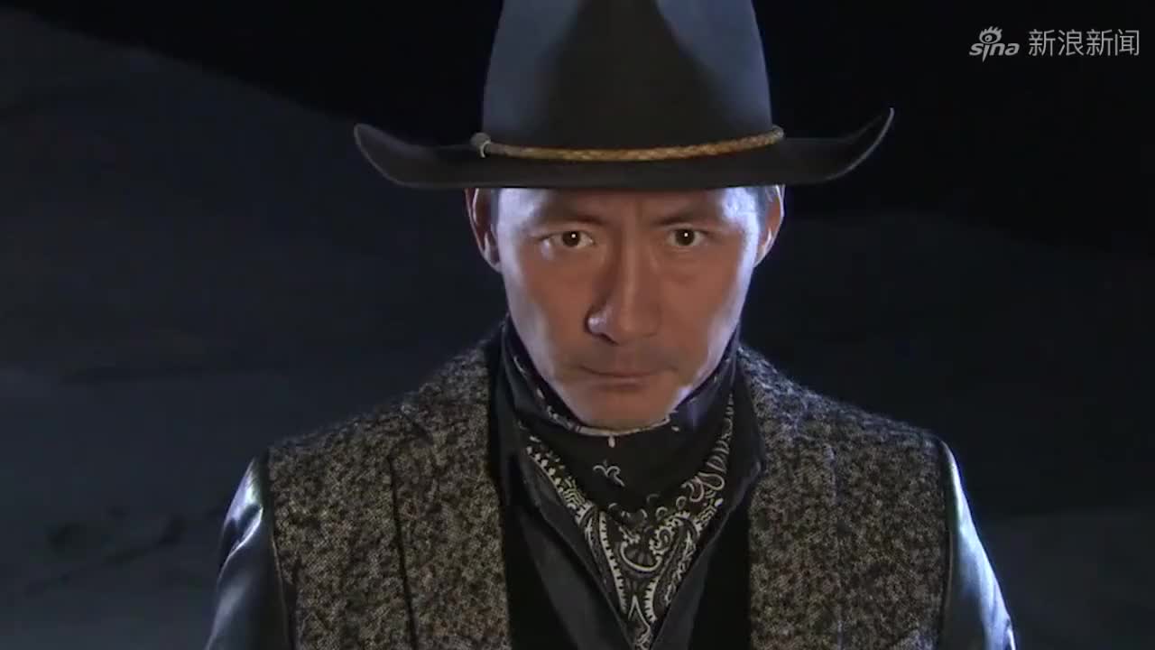 燕双鹰系列,孤狼燕双鹰带领媳妇们,把敌人老窝搅得天翻地