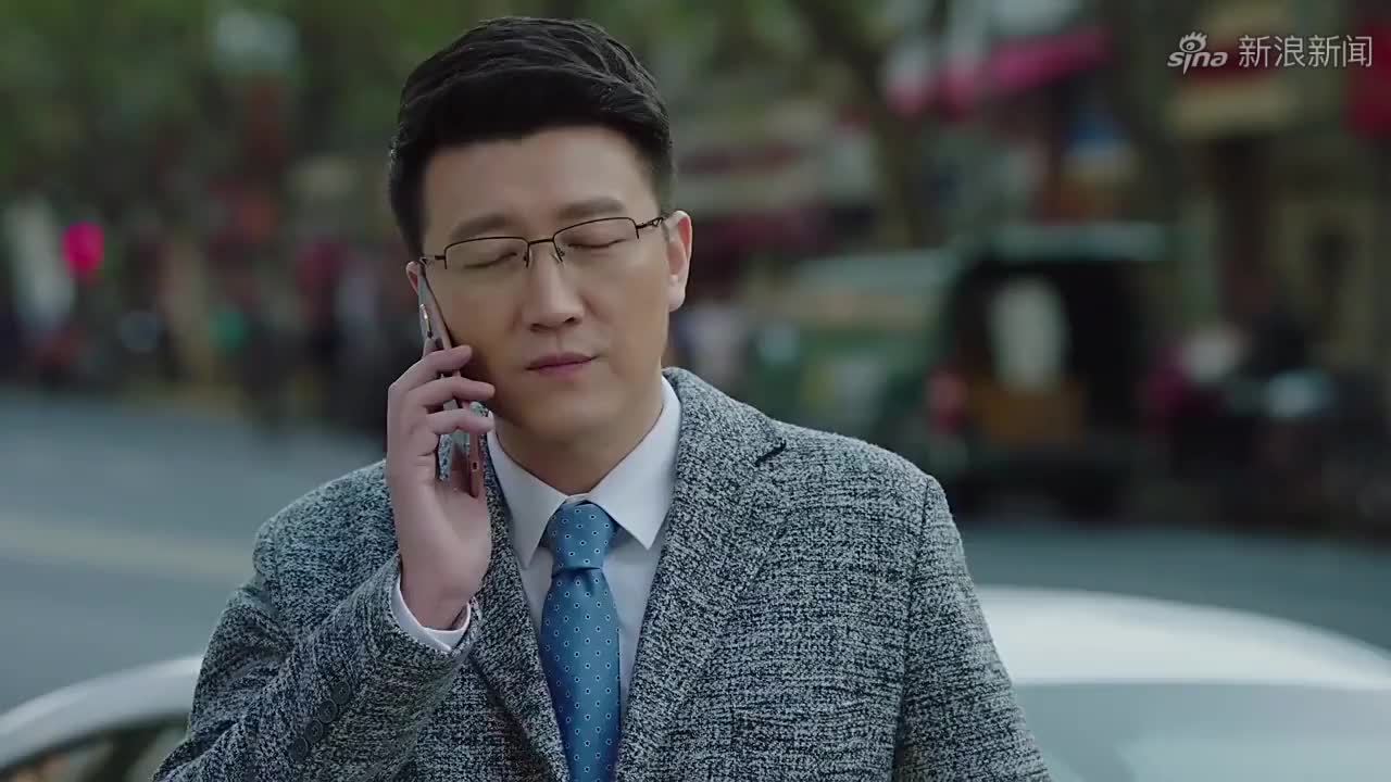 菲尔等贺涵等得不耐烦,扬言贺涵再不回来,他立马就辞职走人