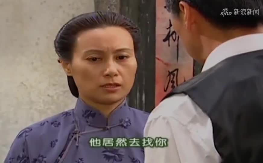 依萍唱的这是什么歌,她正为前线的何书恒祈祷平安,太感动了