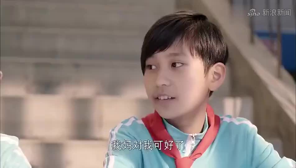 繁星四月:美女和总裁结婚,前男友要报复,富二代用命保护她!