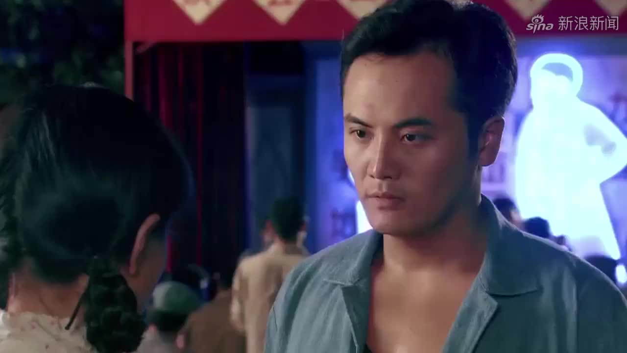 风和日丽:团支书顶着满头血,警告杨小翼报复我也没用!