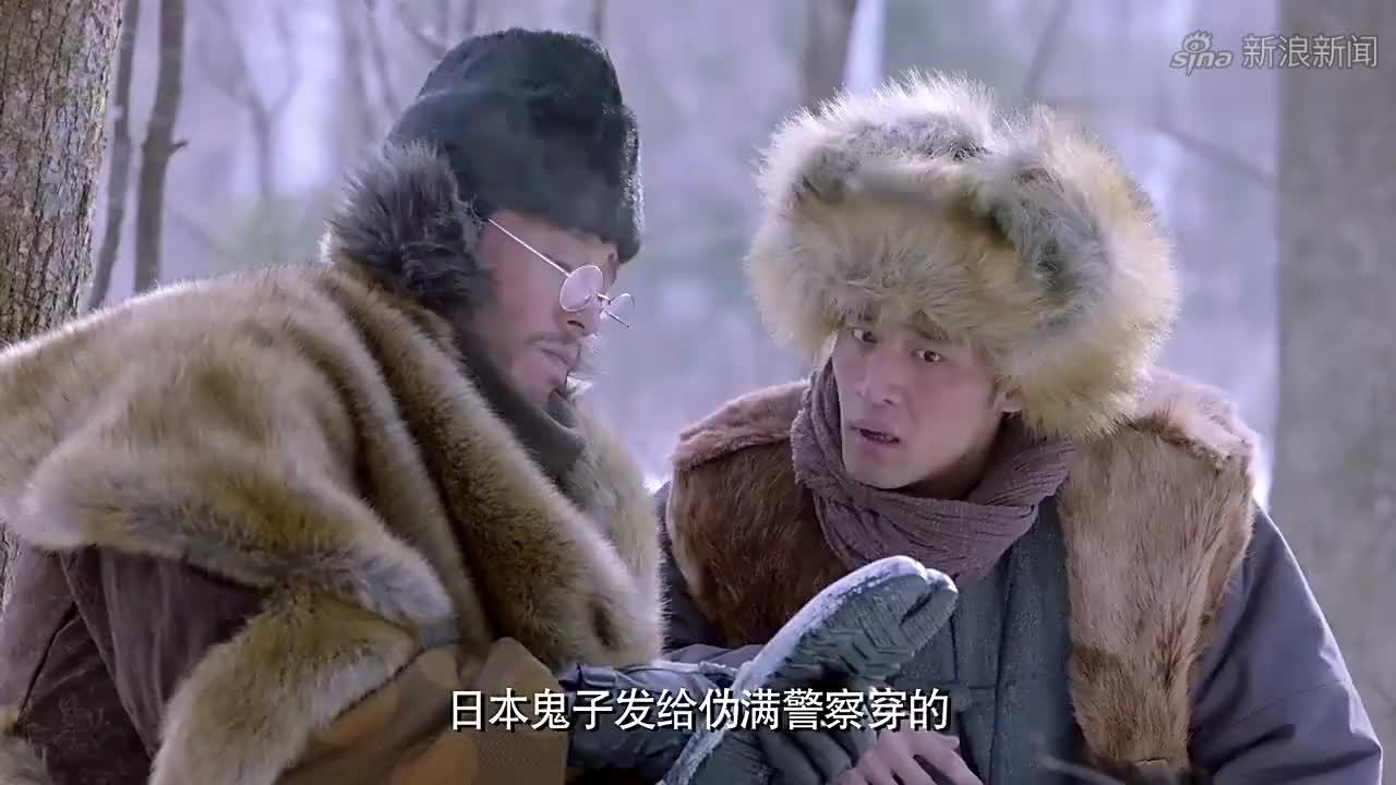 林海雪原:座山雕知道自己这次栽了,只想把老大捞回来,然后就跑