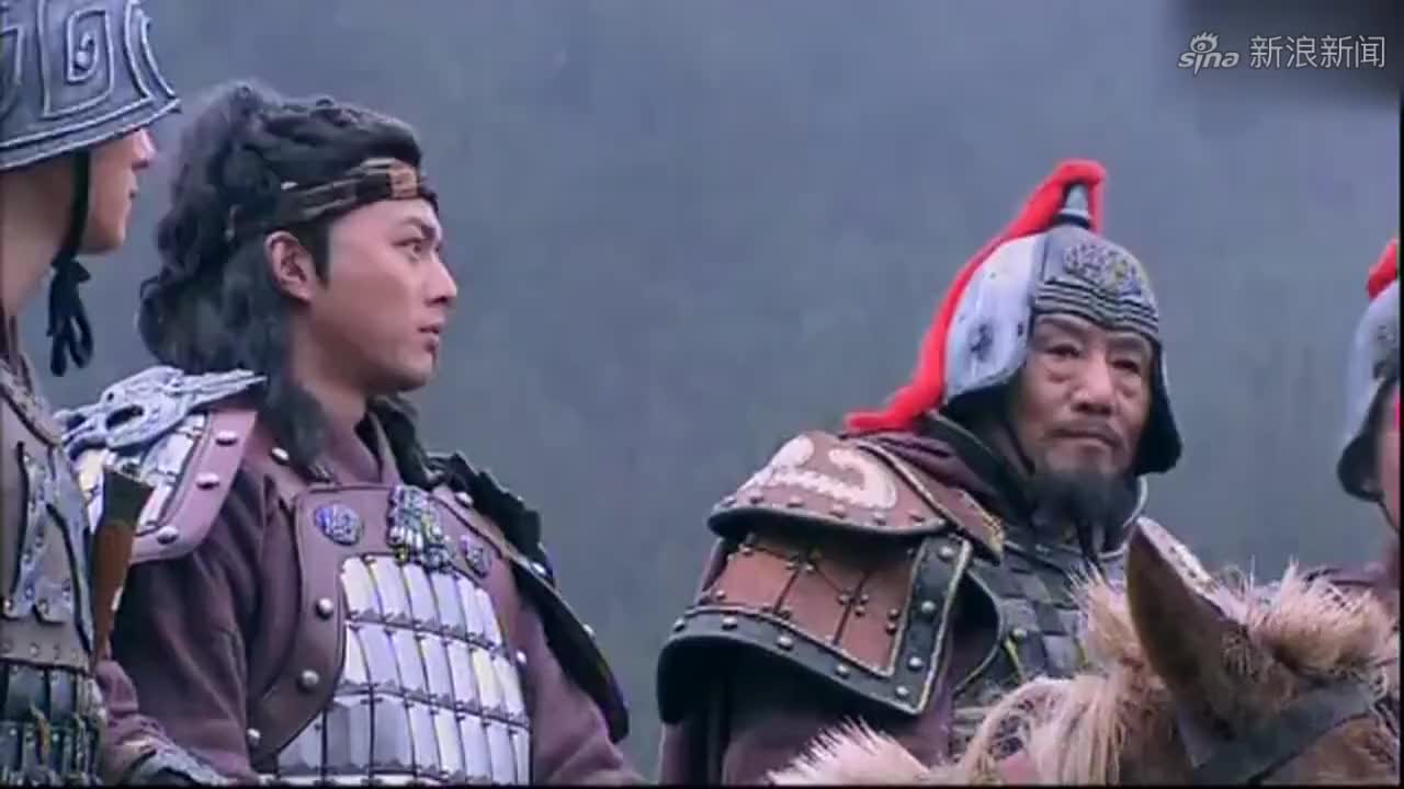 隋唐演义:裴元庆大战李元霸,李元霸直言:能接三锤就饶你一命