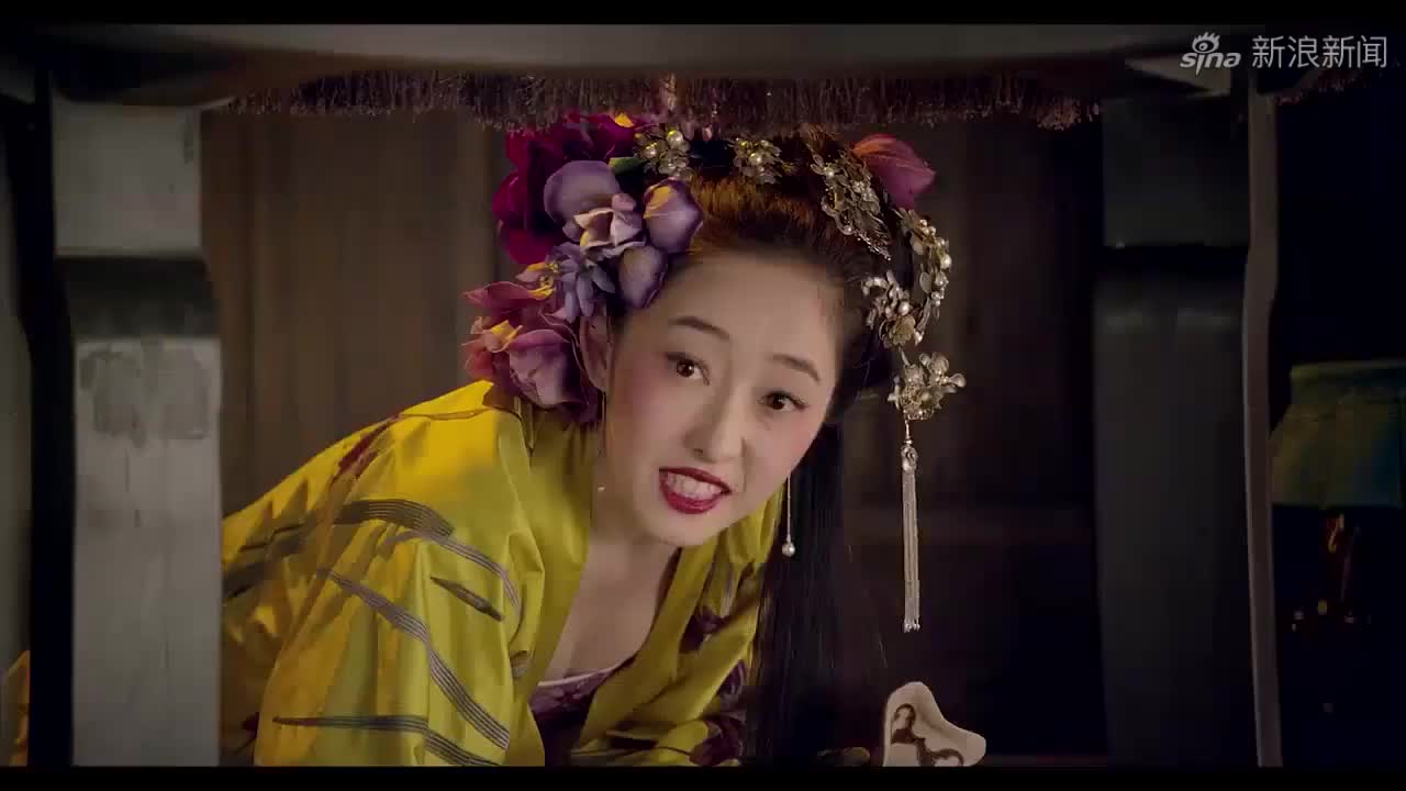 三少爷的剑:蒋梦婕偷拿客人金珠被发现,一顿毒打后,被扔小渔船