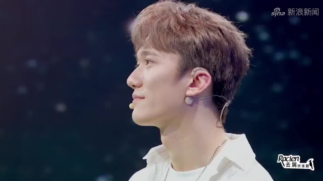 李星潭给自己挖坑,大胆女生超常发挥要牵他走丨非常完美