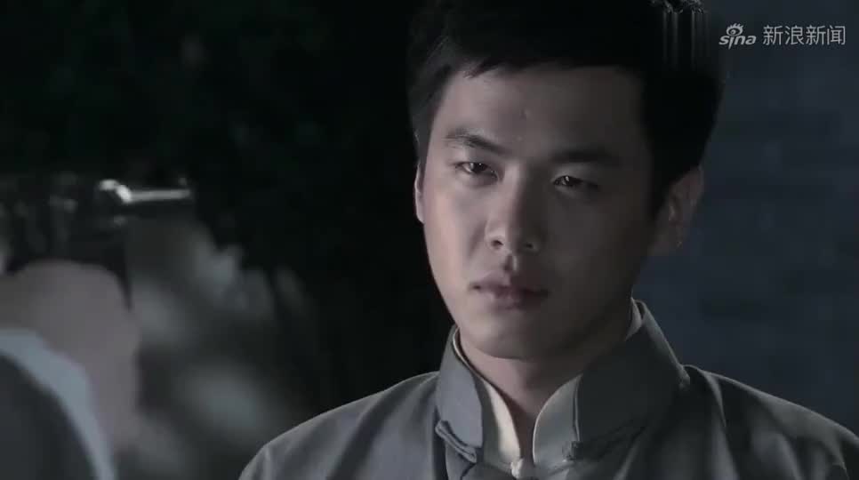 黑狐:方天翼被叶山给要挟了,但毫不慌张,只因罗斌在他身后