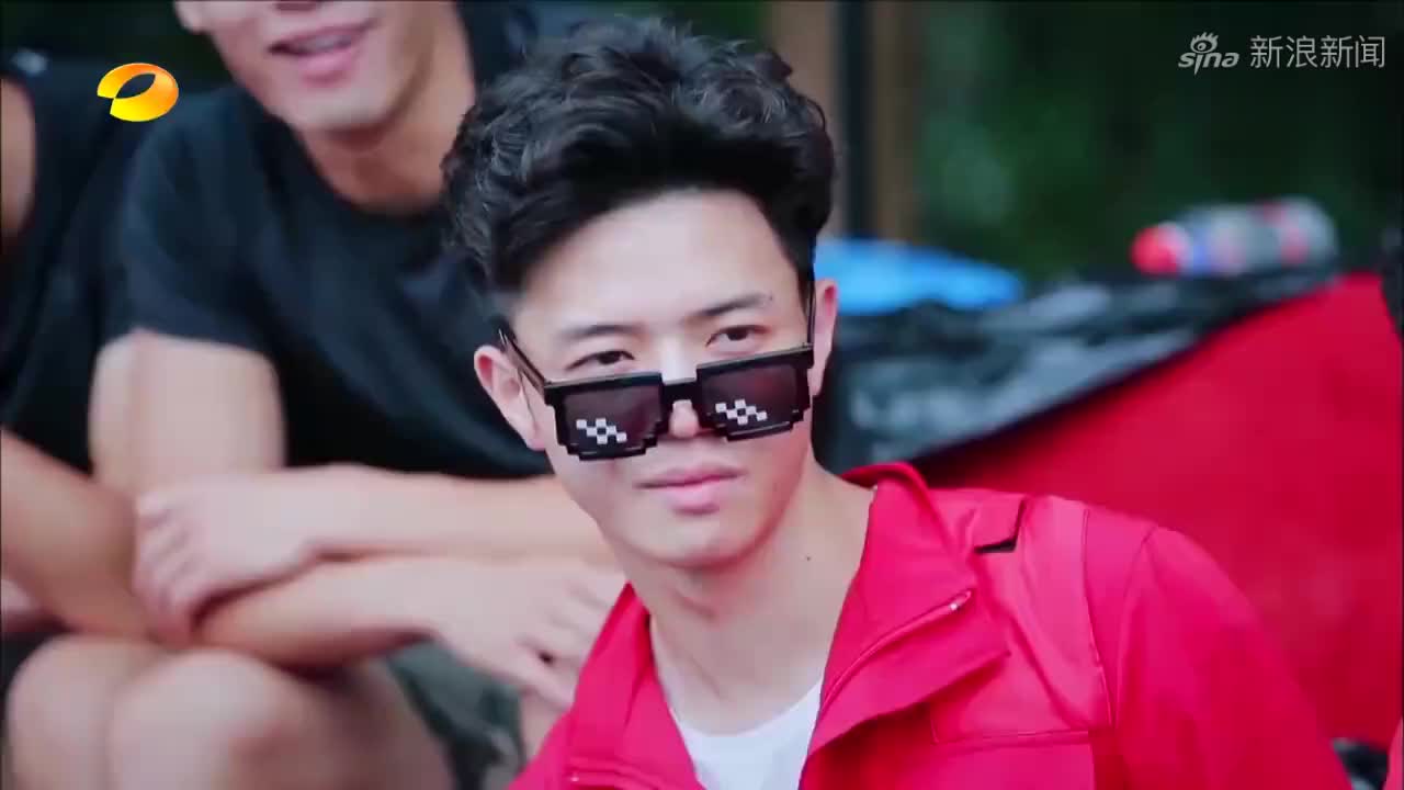 摇啊笑啊桥:猎豹队使出全力摇桥,可惜还是拿小伙没办法,惜败!