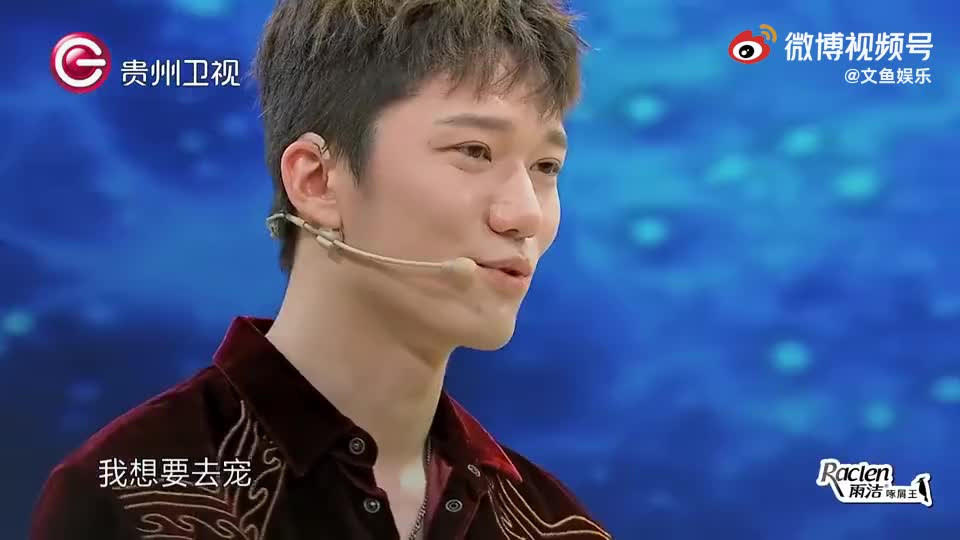 俄罗斯美女没男性朋友,原因竟是自己太漂亮很危险丨非常完美