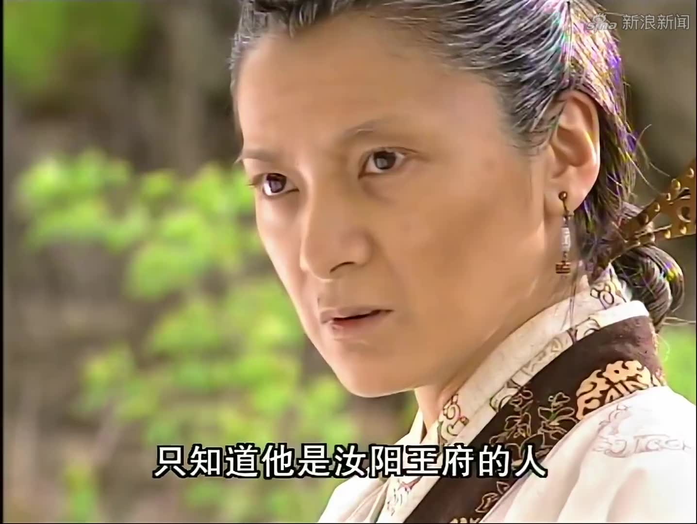 倚天屠龙记:金花婆婆得知无忌身份,追问谢逊下落,无忌又遇麻烦