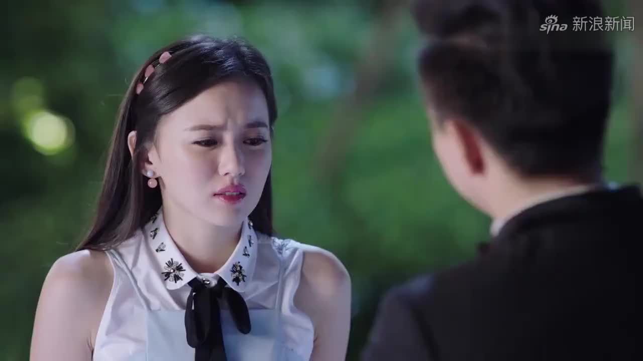 秦樱素告诉妈宝男,小栀还在琴岛,没想到闺蜜直接阻止