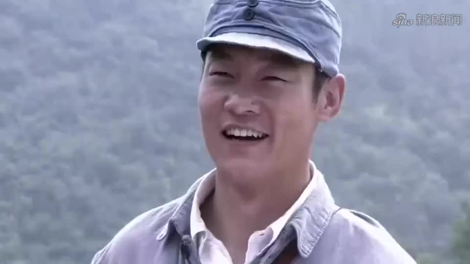 黑狐:罗斌的日语说得真标准,以叶山的身份,押送天翼去见坂田!