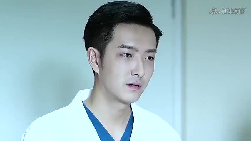 急诊科医生:何建一与江晓琪的感情逐渐升温,两人变得心有灵犀