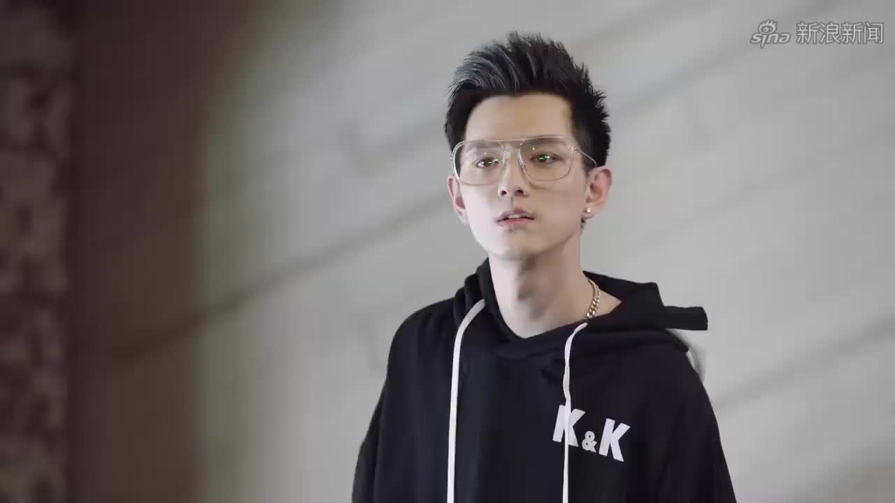 亲爱的公主病:情敌相见分外眼红,郑楚曜正面警告江念雨